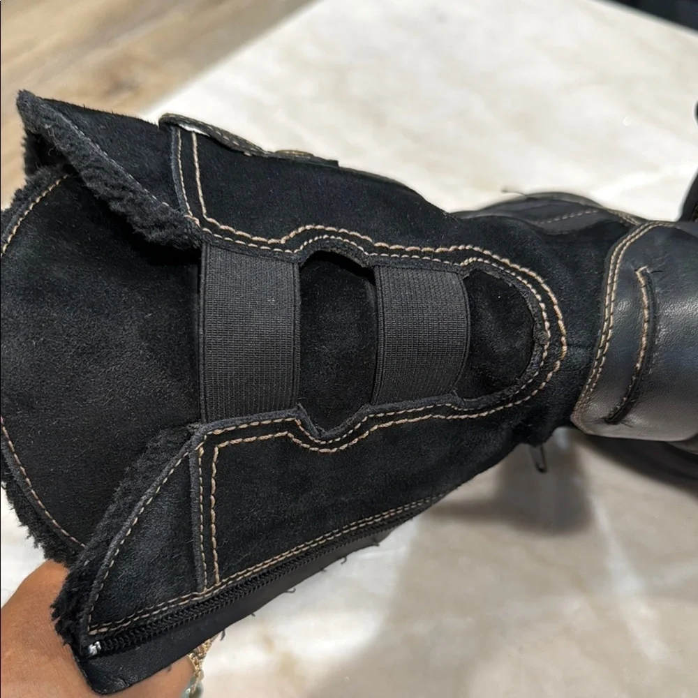 CLARKS BOOTS SIZE 7M Black Suede Winter Boots | Leather